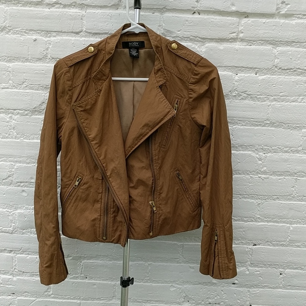 Body by Victoria jacket size 6